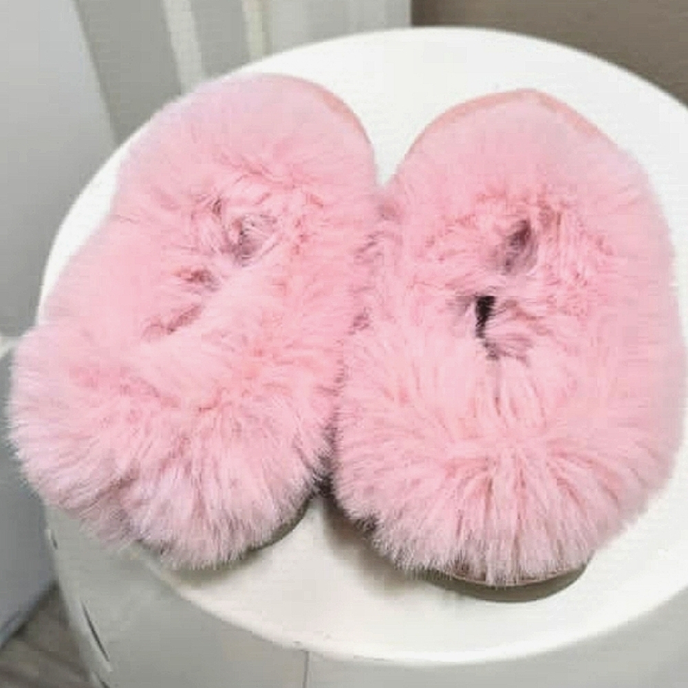 Cat & Jack Callie Moccasin Pink Faux Fur Slippers Toddler Size 6🌴 - Picture 4 of 8